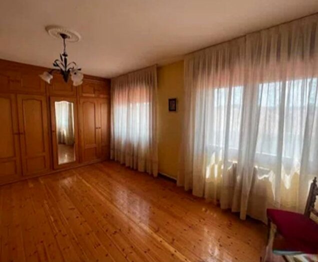 Casas en venta y pisos alquiler - 2