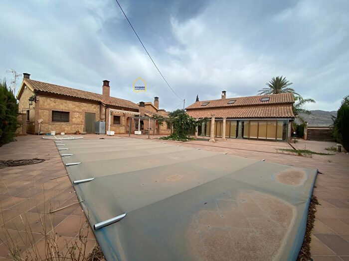 Casa en venta en Pedanías Centro, Tercia de 5 habitaciones