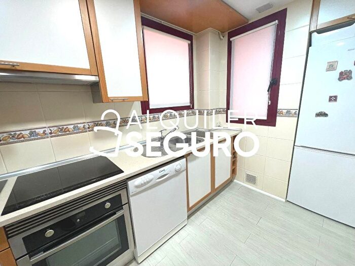 Casas en venta y pisos alquiler - 2