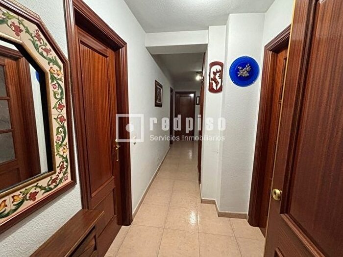 Casas en venta y pisos alquiler - 2