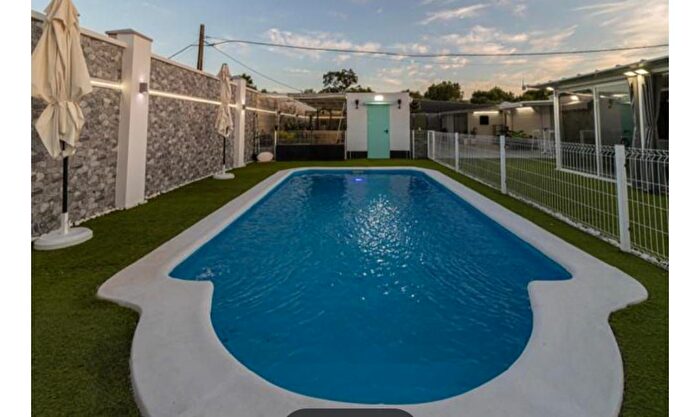Casa en venta en El Retiro Parque Atlántico Ronda este, Parque Atlántico Ronda este de 2 habitaciones