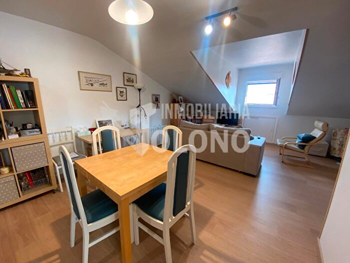 Casas en venta y pisos alquiler - 1