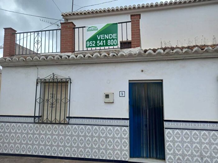 Casa en venta en Vélezmálaga ciudad, Norte Barrio del Pilar El Reñidero de 5 habitaciones