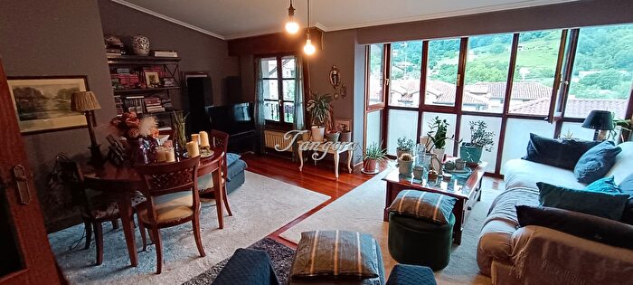 Casas en venta y pisos alquiler - 2