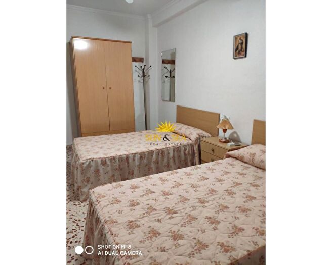 Casas en venta y pisos alquiler - 2