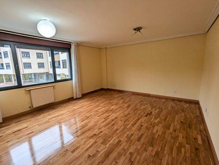 Piso en venta en Estella Lizarra, Navarra de 3 habitaciones