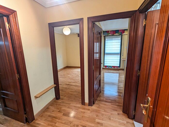 Casas en venta y pisos alquiler - 2