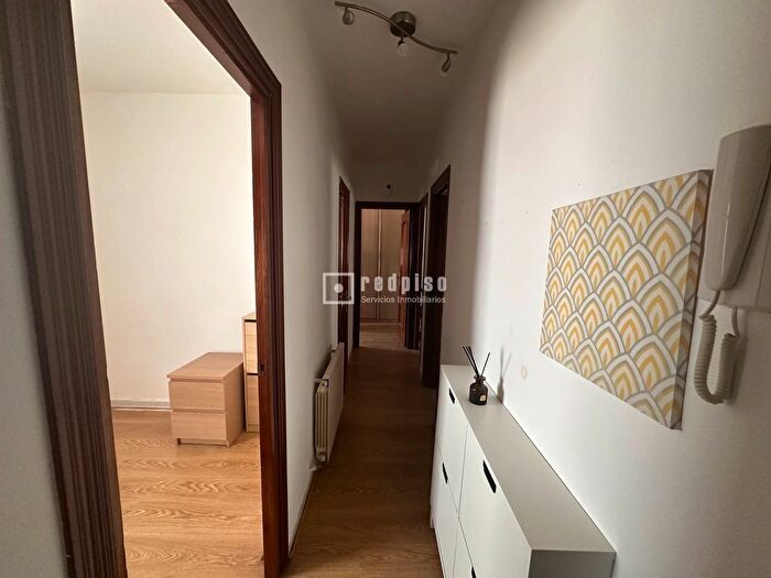 Piso en venta en Villaverde, Los Rosales de 2 habitaciones