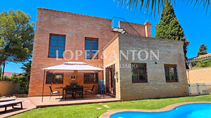 Casa en venta en Montealegre, LEliana de 6 habitaciones