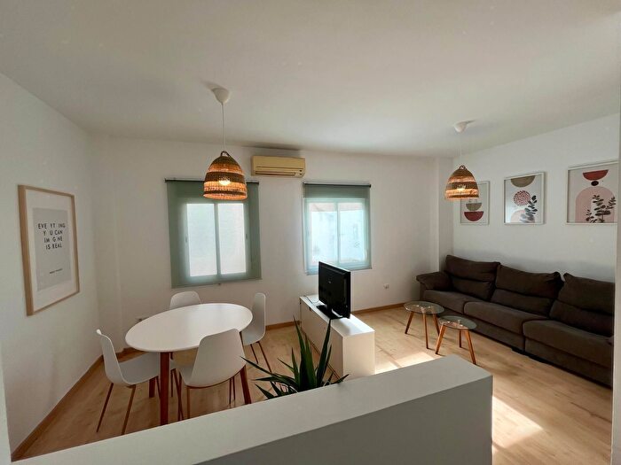 Piso en venta en Centro, La Goleta San Felipe Neri de 1 habitacion