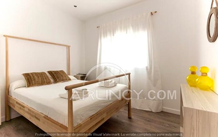 Casas en venta y pisos alquiler - 2