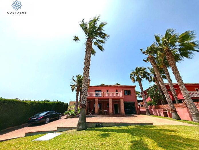 Casa en venta en Conil, Conil de la Frontera de 5 habitaciones