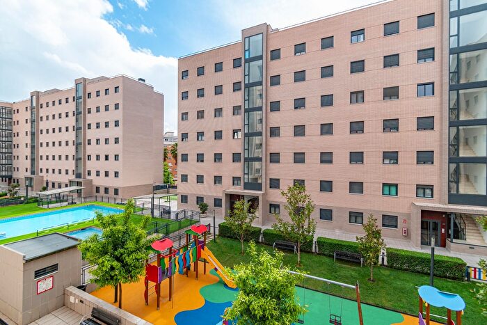 Piso en venta en Chana, Cerrillo de Maracena Periodistas de 4 habitaciones