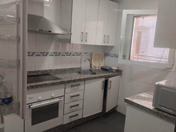 Piso en alquiler en Centro, Melilla Capital de 2 habitaciones