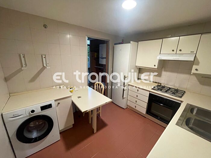 Casas en venta y pisos alquiler - 2