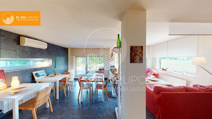 Casas en venta y pisos alquiler - 1