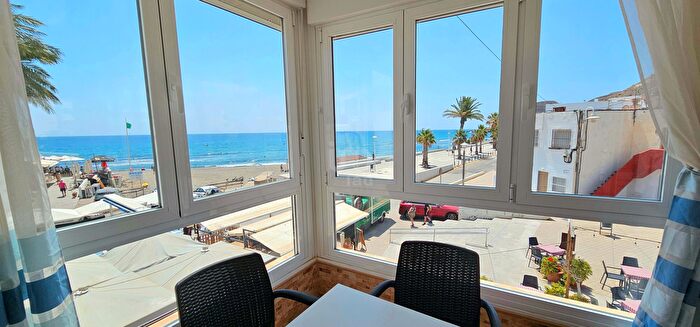Piso en venta en Las Negras, Níjar de 3 habitaciones