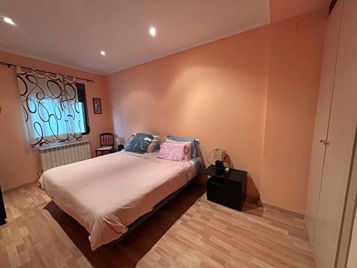 Casa en venta en Campillo de Altobuey, Cuenca de 8 habitaciones