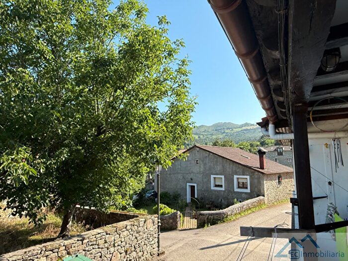 Casas en venta y pisos alquiler - 3