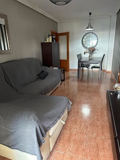 Casas en venta y pisos alquiler - 2