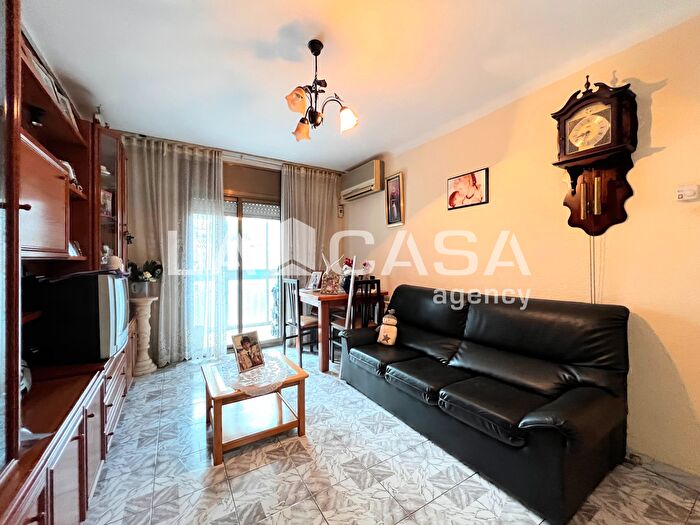Piso en venta en Artigues Llefià, Llefià de 4 habitaciones