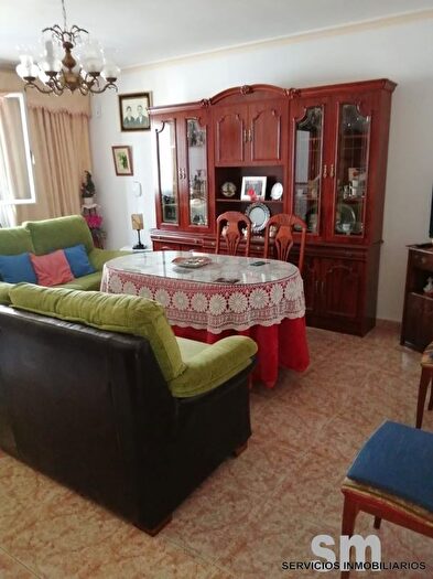 Casas en venta y pisos alquiler - 2