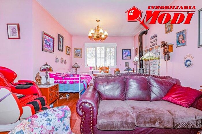 Casas en venta y pisos alquiler - 2