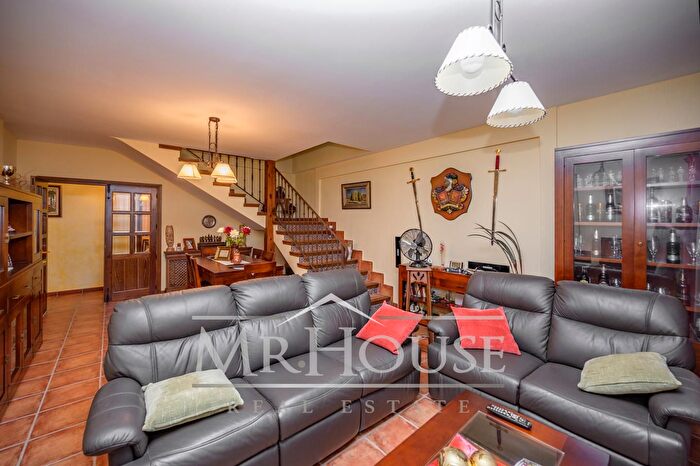 Casas en venta y pisos alquiler - 2