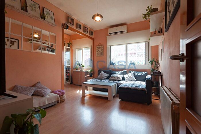 Piso en venta en Horta Guinardó, El Guinardó de 2 habitaciones