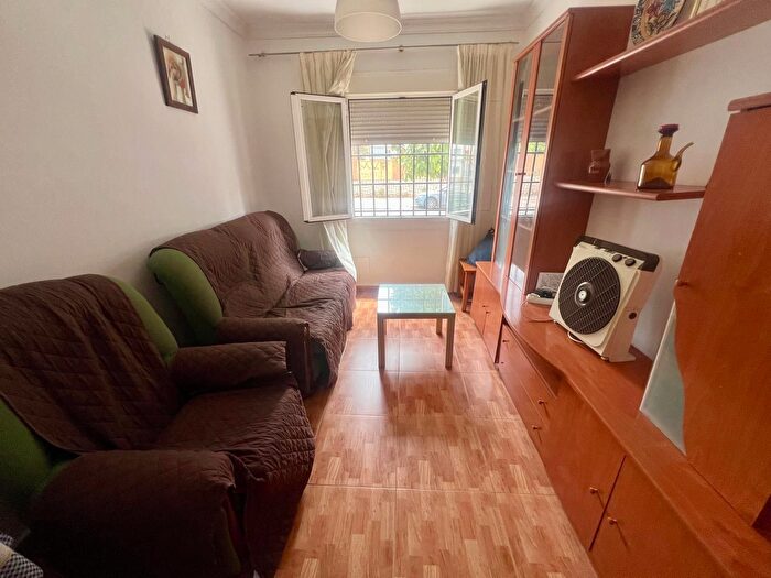 Piso en venta en Bailén Miraflores, Los Castillejos La Trinidad de 3 habitaciones
