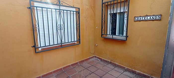 Casa en venta en Moclín, Granada de 3 habitaciones