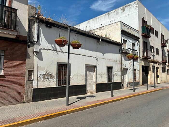 Casas en venta y pisos alquiler - 2