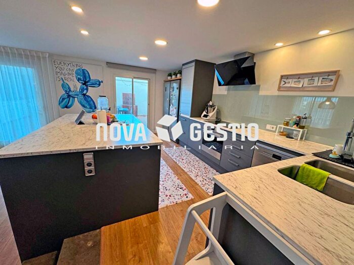 Casas en venta y pisos alquiler - 2
