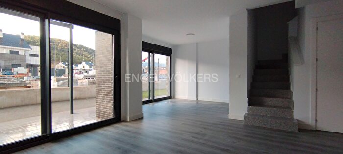 Casas en venta y pisos alquiler - 1