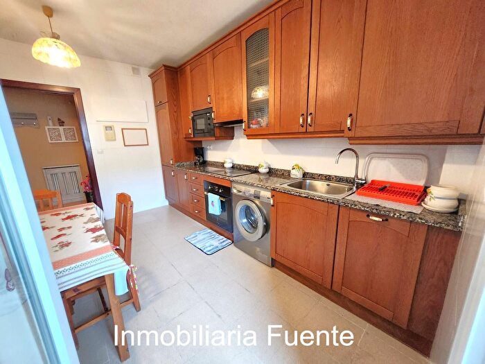 Piso en venta en Zalla, Bizkaia de 3 habitaciones