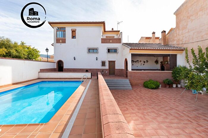 Casas en venta y pisos alquiler - 1