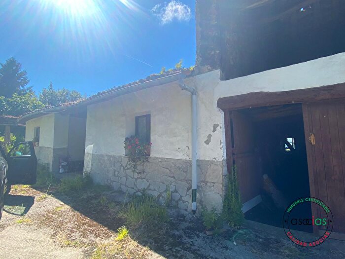 Casas en venta y pisos alquiler - 2