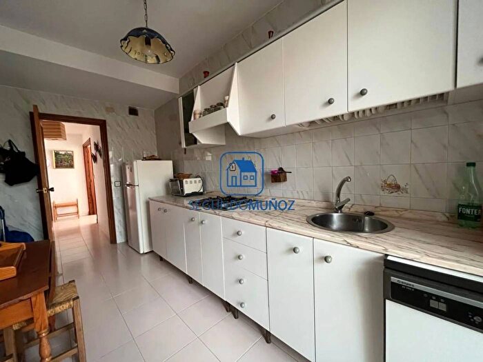 Casas en venta y pisos alquiler - 2