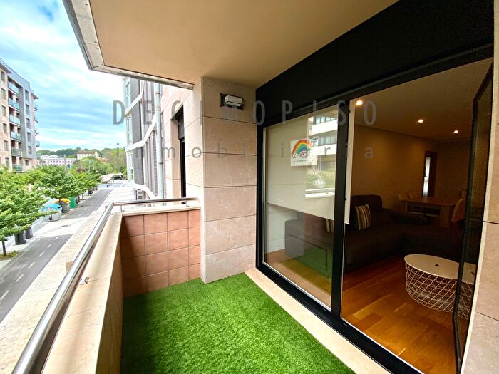 Casas en venta y pisos alquiler - 1