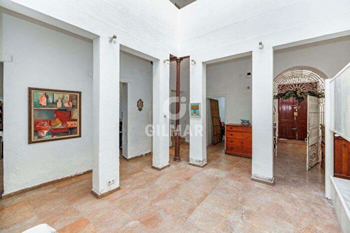 Casas en venta y pisos alquiler - 1