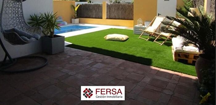 Casa en venta en Vistahermosa Fuentebravía, Fuentebravía de 3 habitaciones