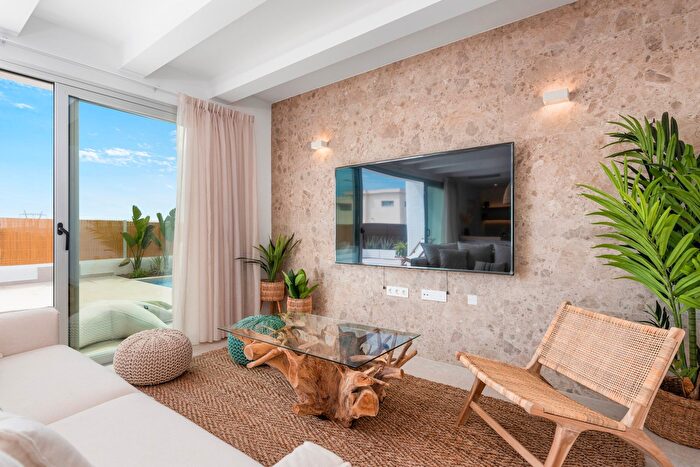 Casas en venta y pisos alquiler - 3