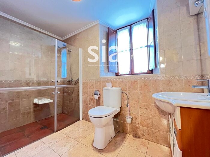 Casas en venta y pisos alquiler - 2