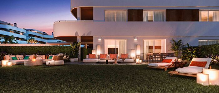 Piso en venta en Urbanización Santa Rosa, Torrox de 3 habitaciones
