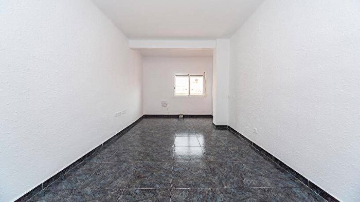 Piso en venta en Cataluña, Barcelona de 3 habitaciones