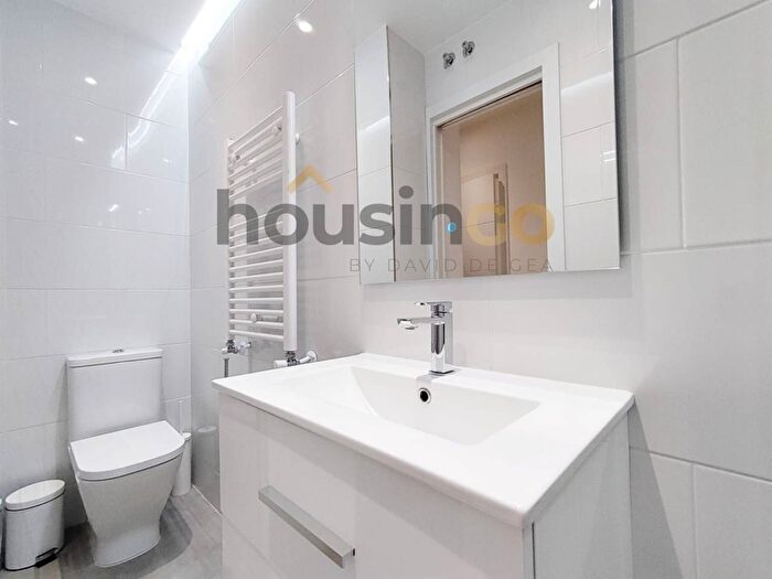 Casas en venta y pisos alquiler - 2