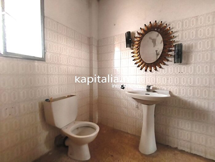 Casas en venta y pisos alquiler - 2