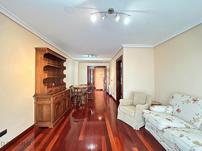 Casas en venta y pisos alquiler - 3