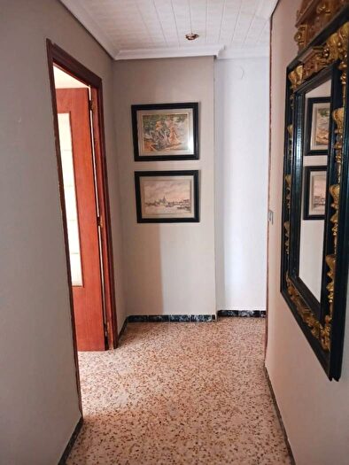 Casas en venta y pisos alquiler - 2