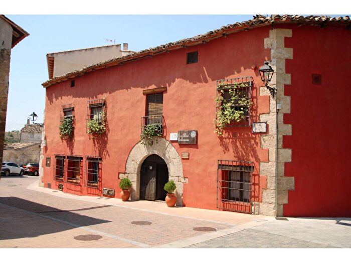 Casa en venta en Almonacid de Zorita, Guadalajara de 10 habitaciones